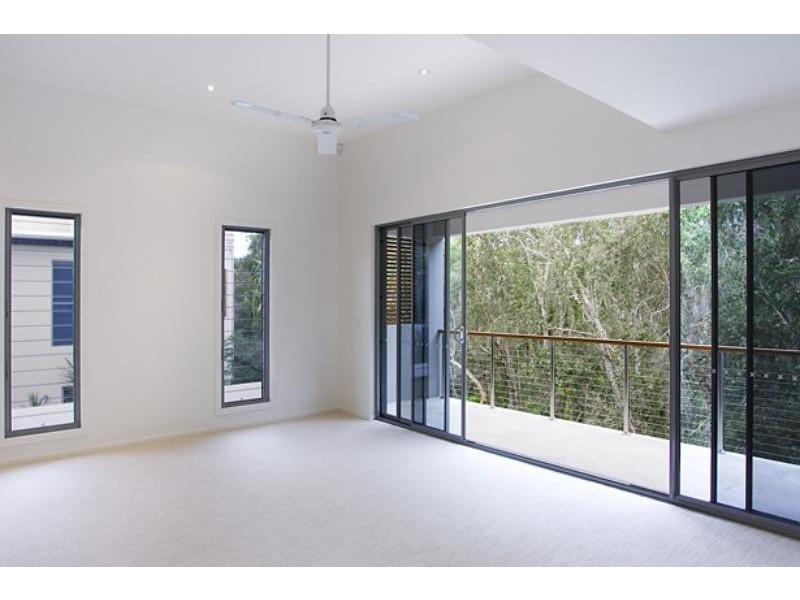 16 Breezeway St, Coolum Beach QLD 4573
