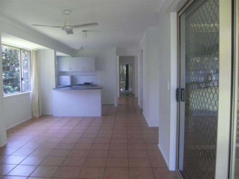 8 Pickering Ct, Tewantin QLD 4565