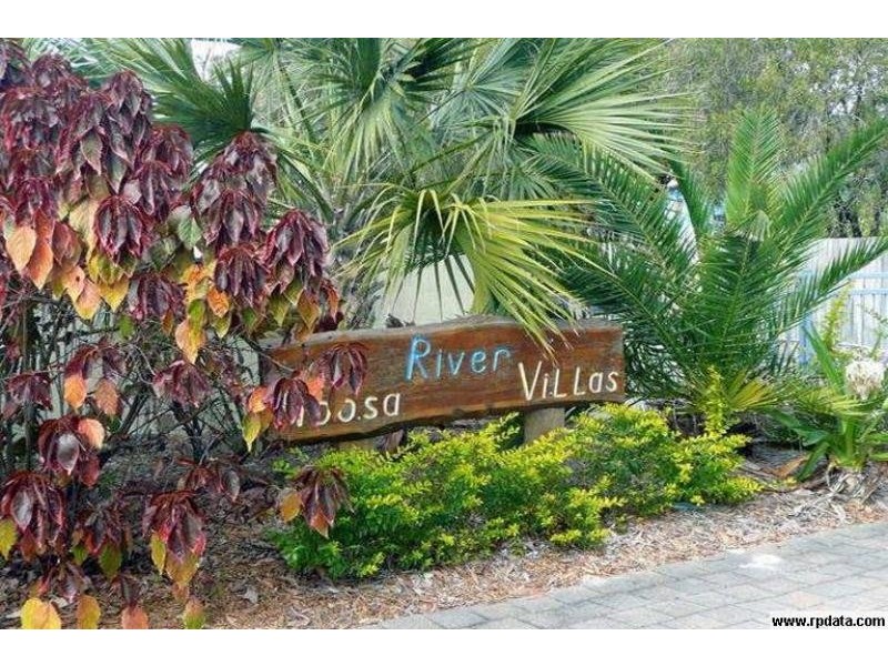 4/9 Eumundi Rd, Noosaville QLD 4566