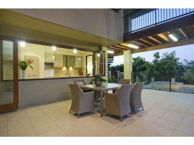560 Noosa Springs  Dr, Noosa Springs QLD 4567