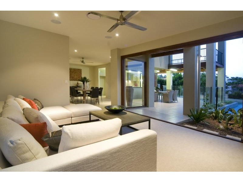 560 Noosa Springs  Dr, Noosa Springs QLD 4567