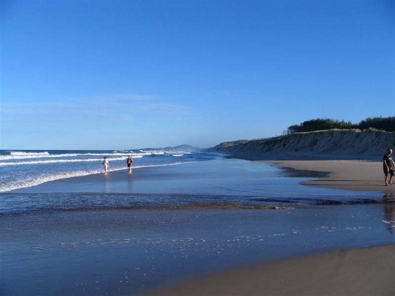 Castaways Beach QLD 4567