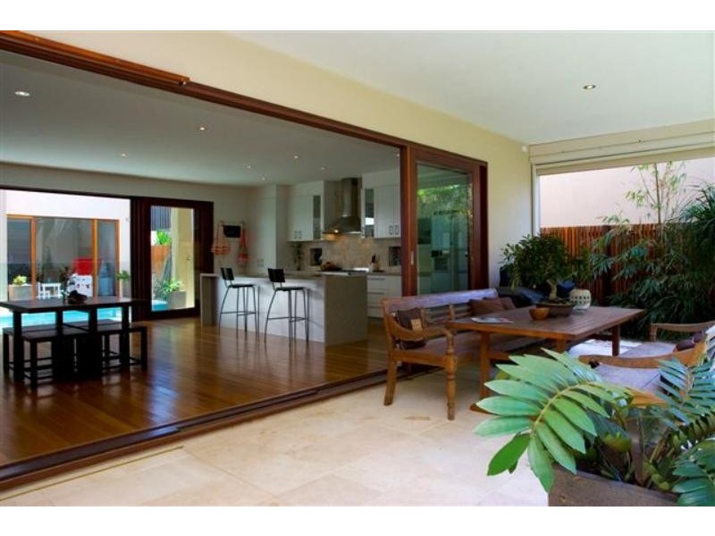 18 Breezeway St, Mount Coolum QLD 4573