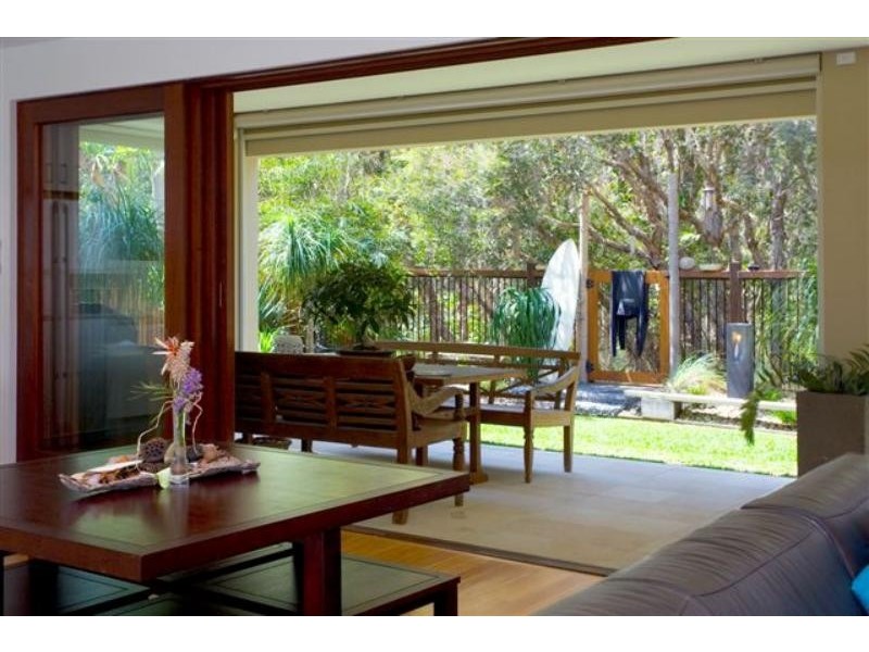 18 Breezeway St, Mount Coolum QLD 4573