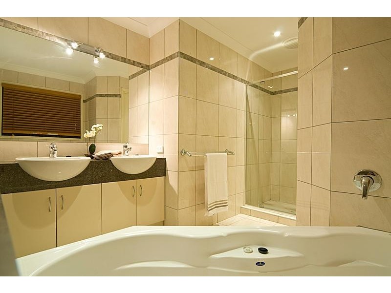 101 The  Ave, Peregian Springs QLD 4573