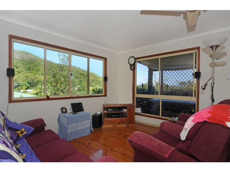 7 Hummingbird Tce, Coolum Beach QLD 4573