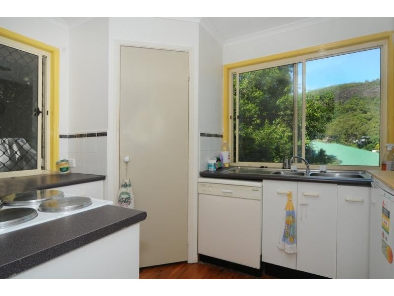 7 Hummingbird Tce, Coolum Beach QLD 4573