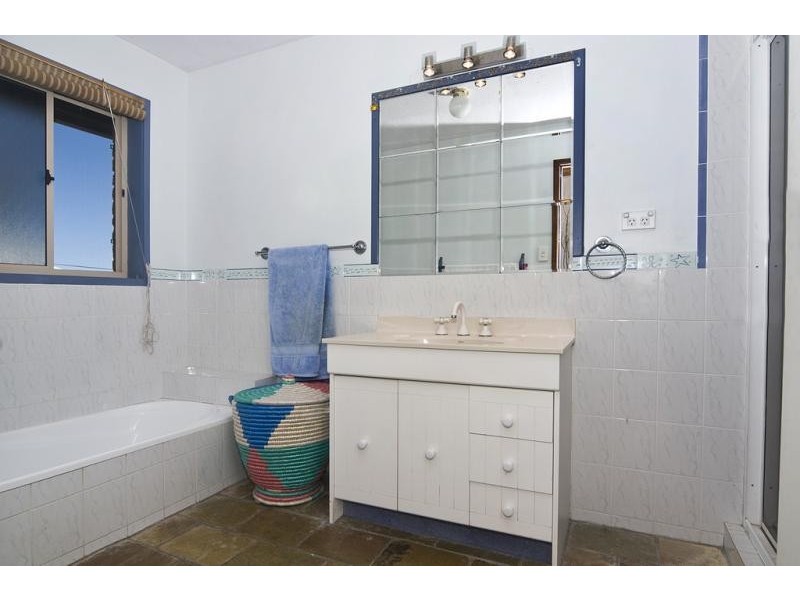 86 Persimmon Dr, Peregian Beach QLD 4573