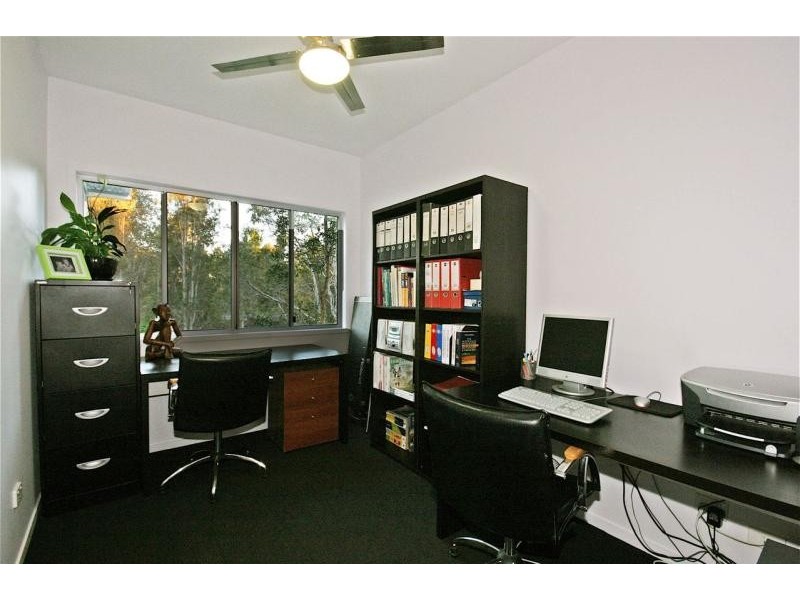 16 Osborne Ct, Wallu QLD 4570
