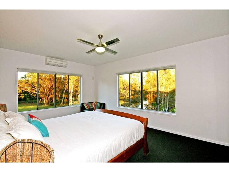 16 Osborne Ct, Wallu QLD 4570