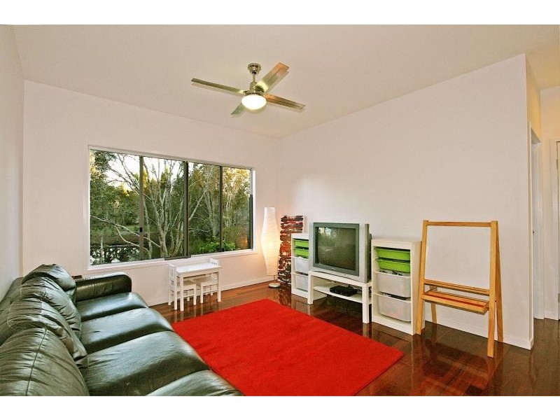 16 Osborne Ct, Wallu QLD 4570
