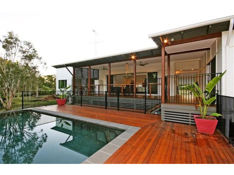 16 Osborne Ct, Wallu QLD 4570