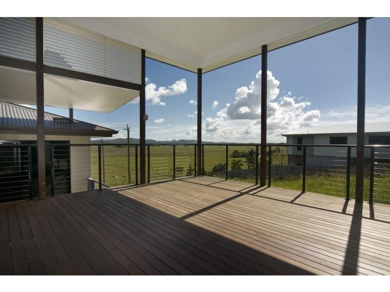 34 Skylark St, Coolum Beach QLD 4573