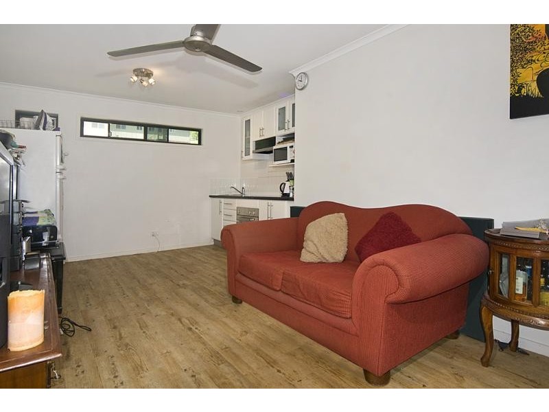 34 Skylark St, Coolum Beach QLD 4573