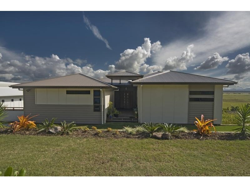 34 Skylark St, Coolum Beach QLD 4573