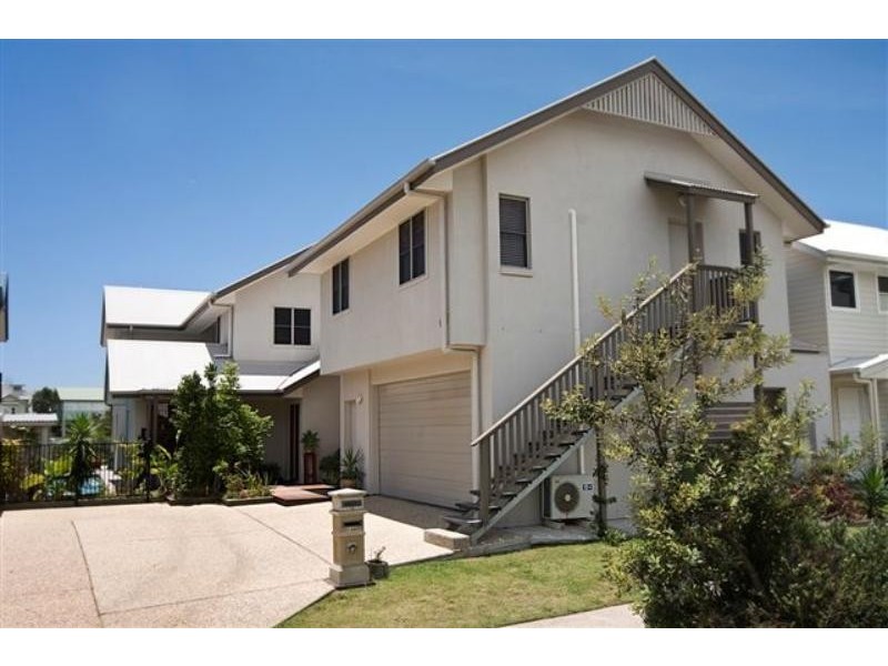 15 Lakedrive Cres, Marcoola QLD 4564