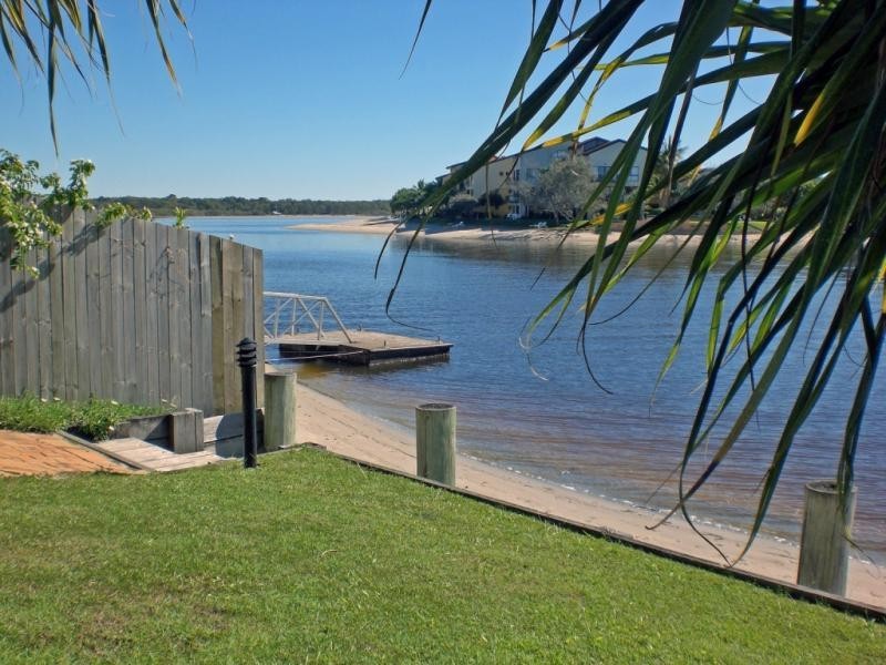 1/106 Noosa  Pde, Noosaville QLD 4566