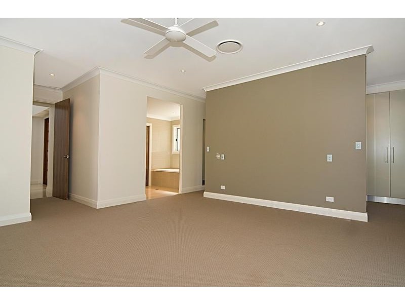 20 Aspera Pl, Noosaville QLD 4566