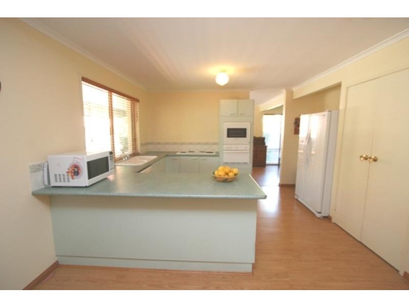 7 Cooba Pl, Noosaville QLD 4566