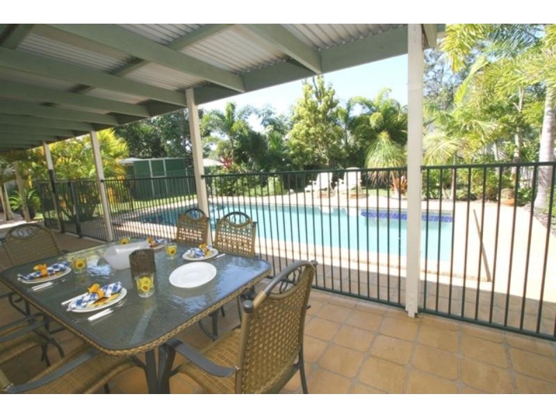 7 Cooba Pl, Noosaville QLD 4566