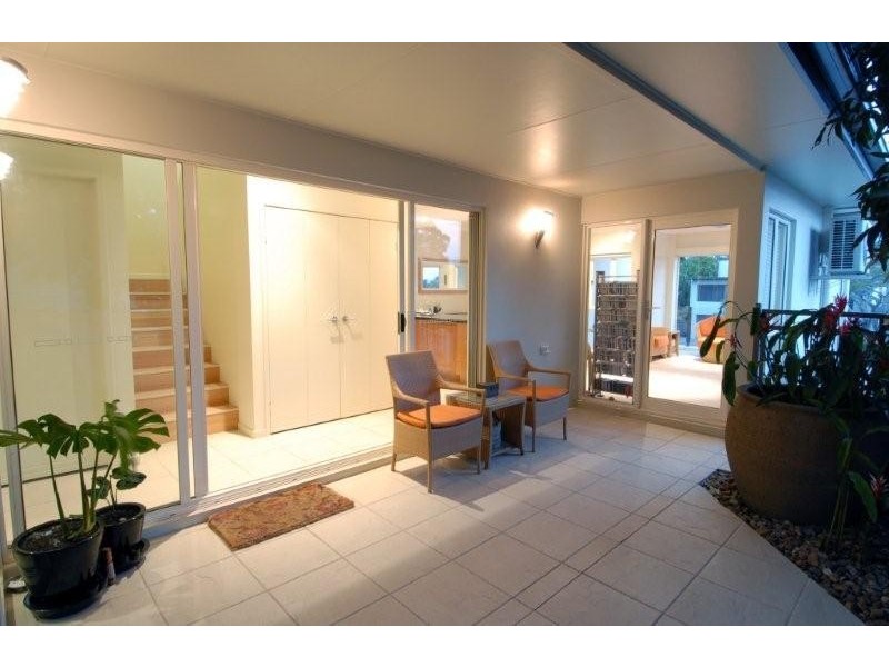 1/30 Katharina St, Noosa Heads QLD 4567