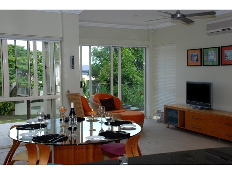 1/30 Katharina St, Noosa Heads QLD 4567