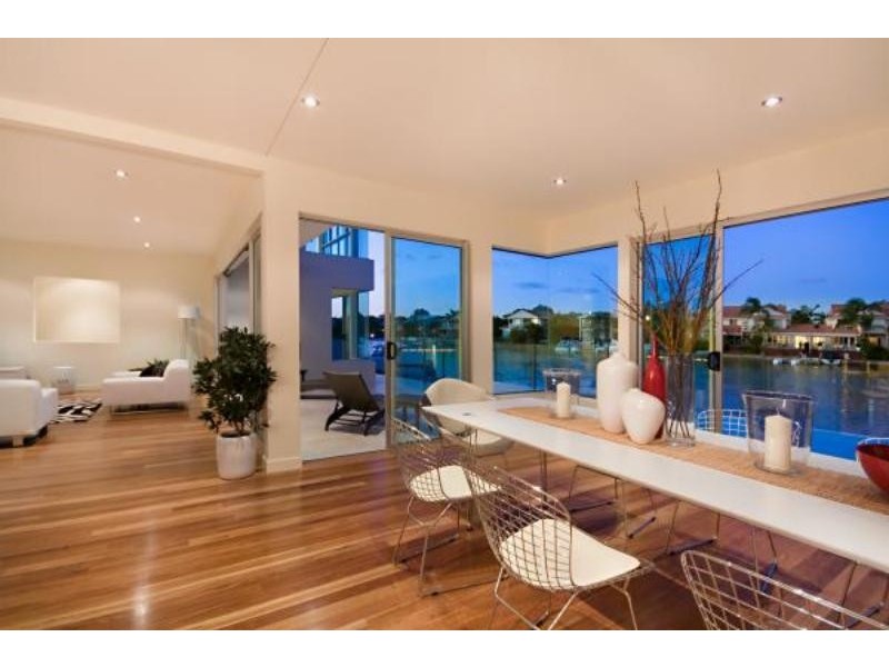 33 Mermaid Qy, Noosa Waters QLD 4566