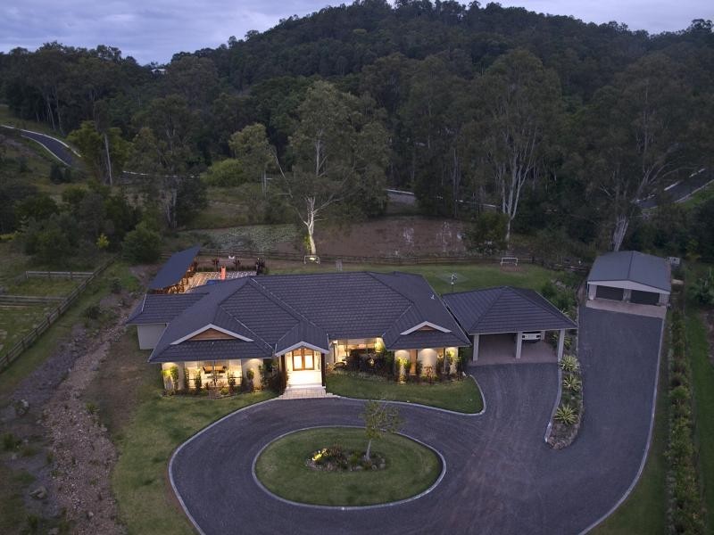 17 Kanga Ct, Ninderry QLD 4561