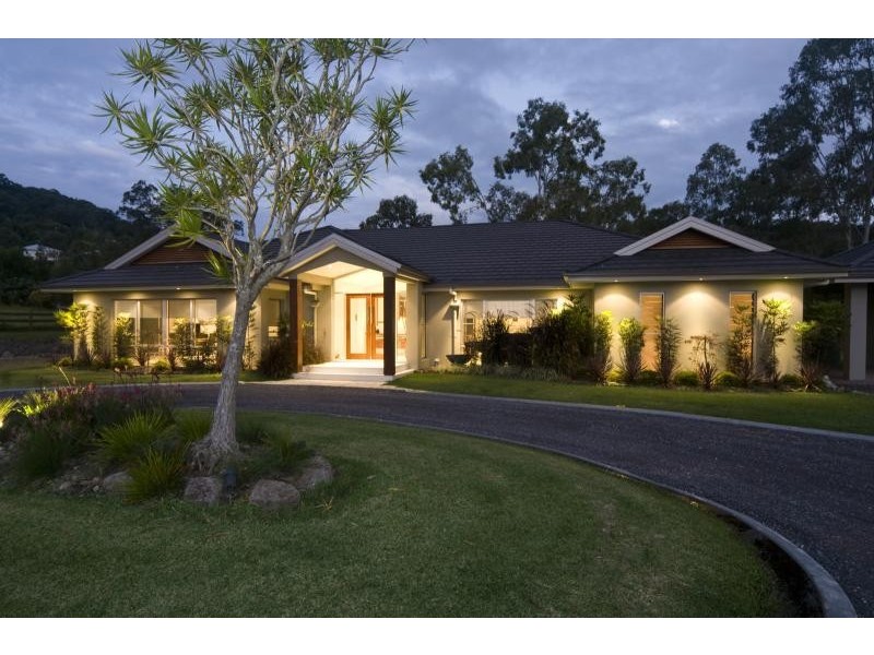 17 Kanga Ct, Ninderry QLD 4561