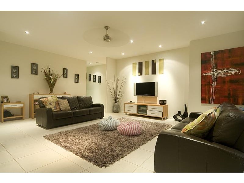 17 Kanga Ct, Ninderry QLD 4561