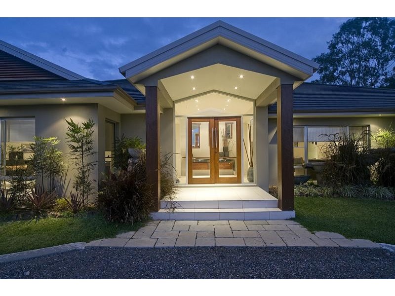 17 Kanga Ct, Ninderry QLD 4561