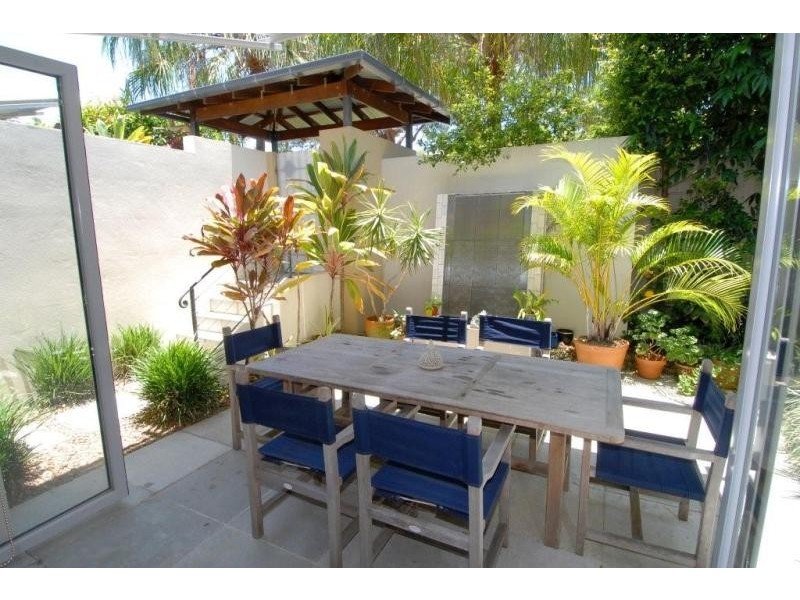 1/35 Katharina St, Noosa Heads QLD 4567