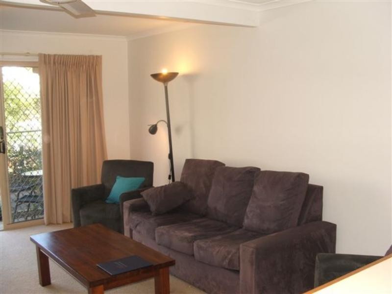 18/13 James St, Noosaville QLD 4566