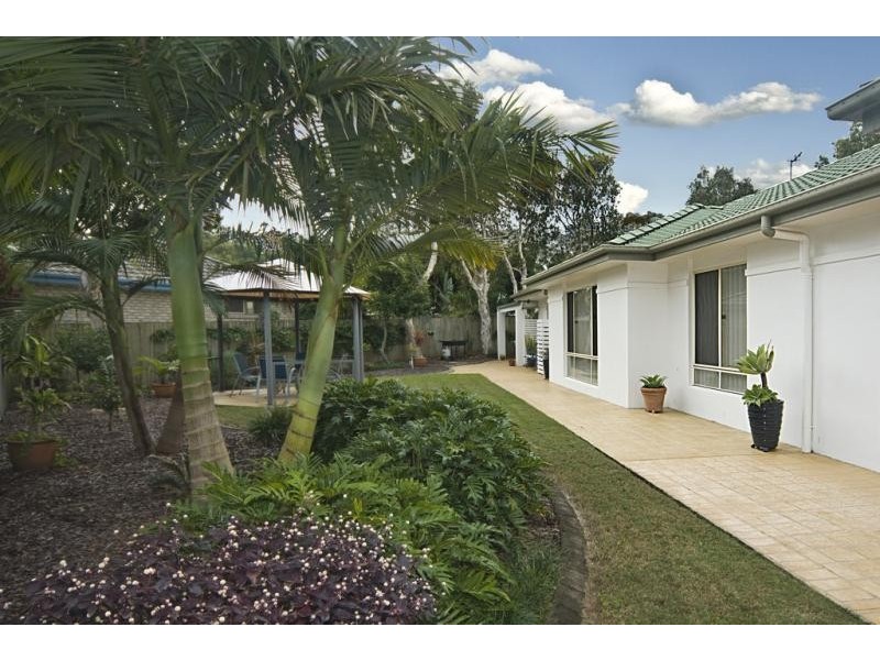 5a Sarena Ct, Sunshine Beach QLD 4567