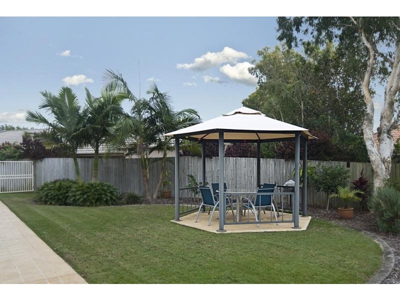 5a Sarena Ct, Sunshine Beach QLD 4567