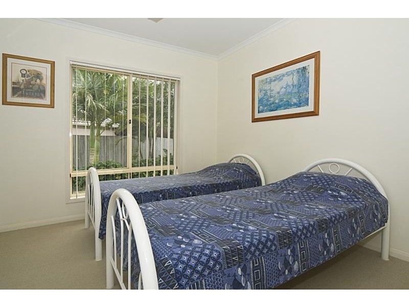 5a Sarena Ct, Sunshine Beach QLD 4567