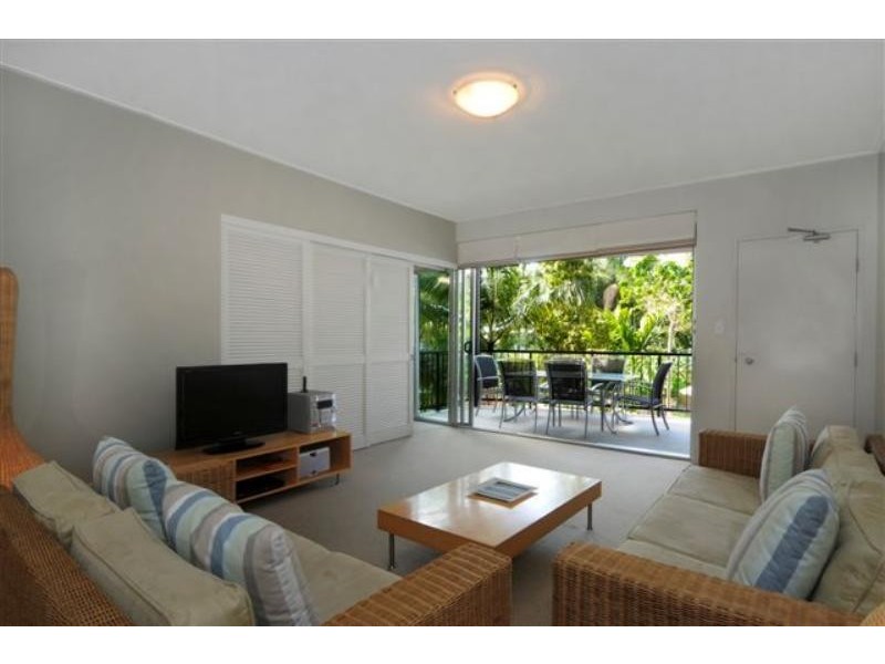 2/283 Weyba Rd, Noosaville QLD 4566