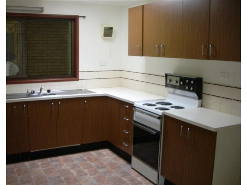 66 Goodchap  St, Noosaville QLD 4566