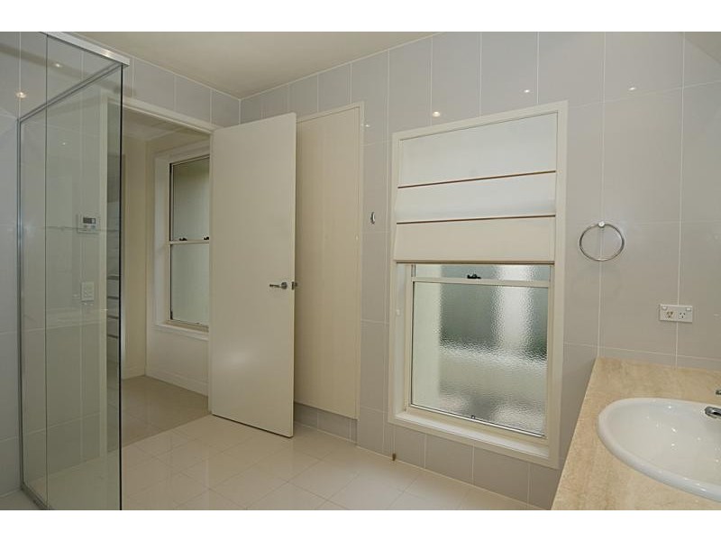 768 Noosa Springs Dr, Noosa Springs QLD 4567