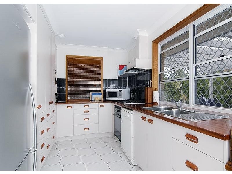 6 Laurina Ct, Tewantin QLD 4565