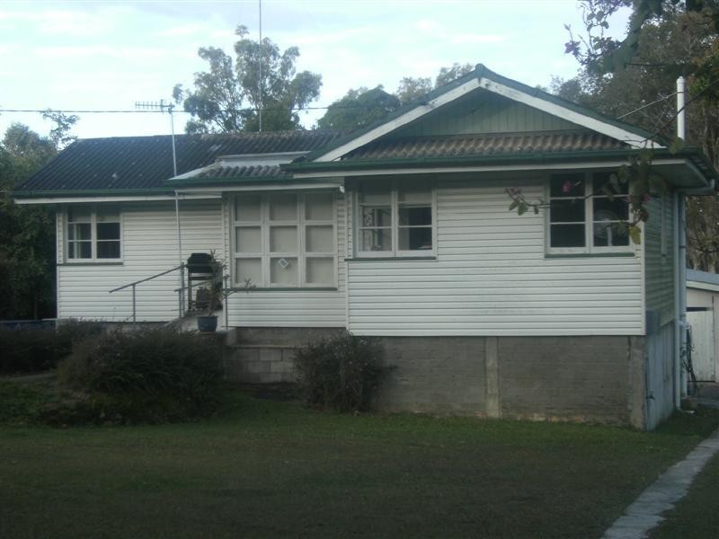 79-83 Eumundi Rd, Noosaville QLD 4566