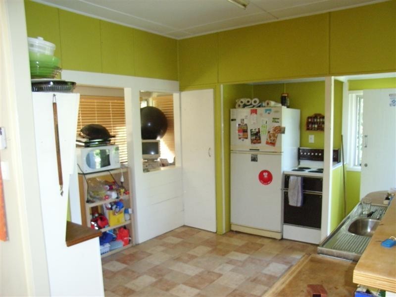 79-83 Eumundi Rd, Noosaville QLD 4566