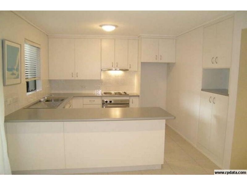 3/40 James  St, Noosaville QLD 4566