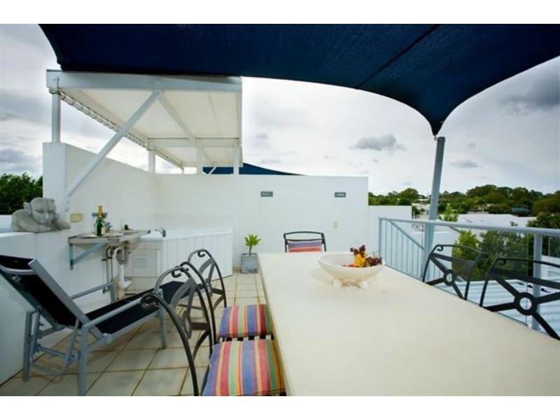 2/12 Blakesley  St, Tewantin QLD 4565