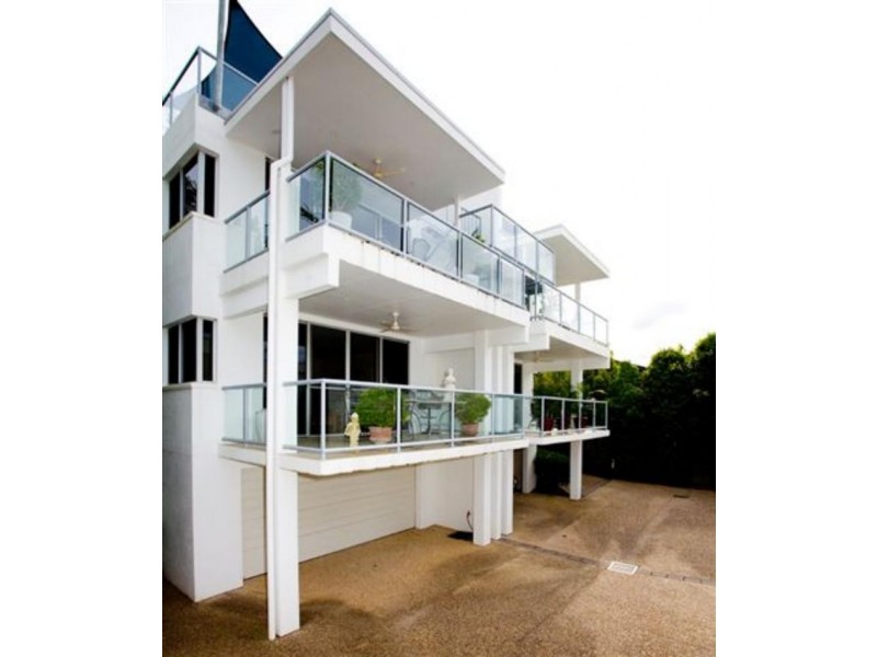 2/12 Blakesley  St, Tewantin QLD 4565