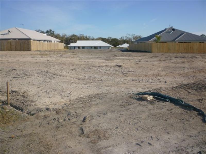 9 Goldenbell Pl, Peregian Springs QLD 4573