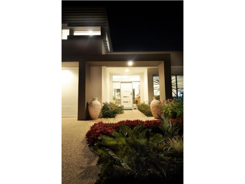142 The Ave, Peregian Springs QLD 4573