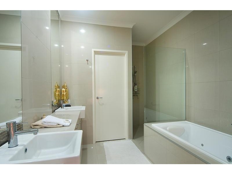 742/61 Noosa Springs Dr, Noosa Springs QLD 4567