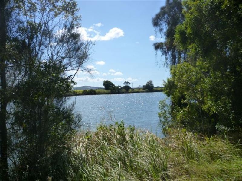 67 Burtons Rd, Maroochy River QLD 4561