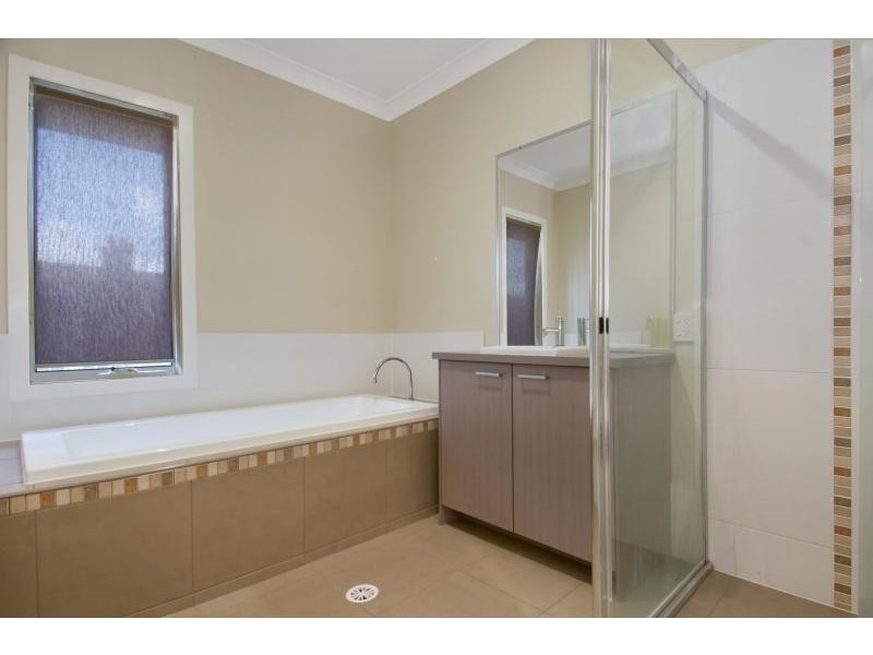 50 Sandhurst Cres, Peregian Springs QLD 4573